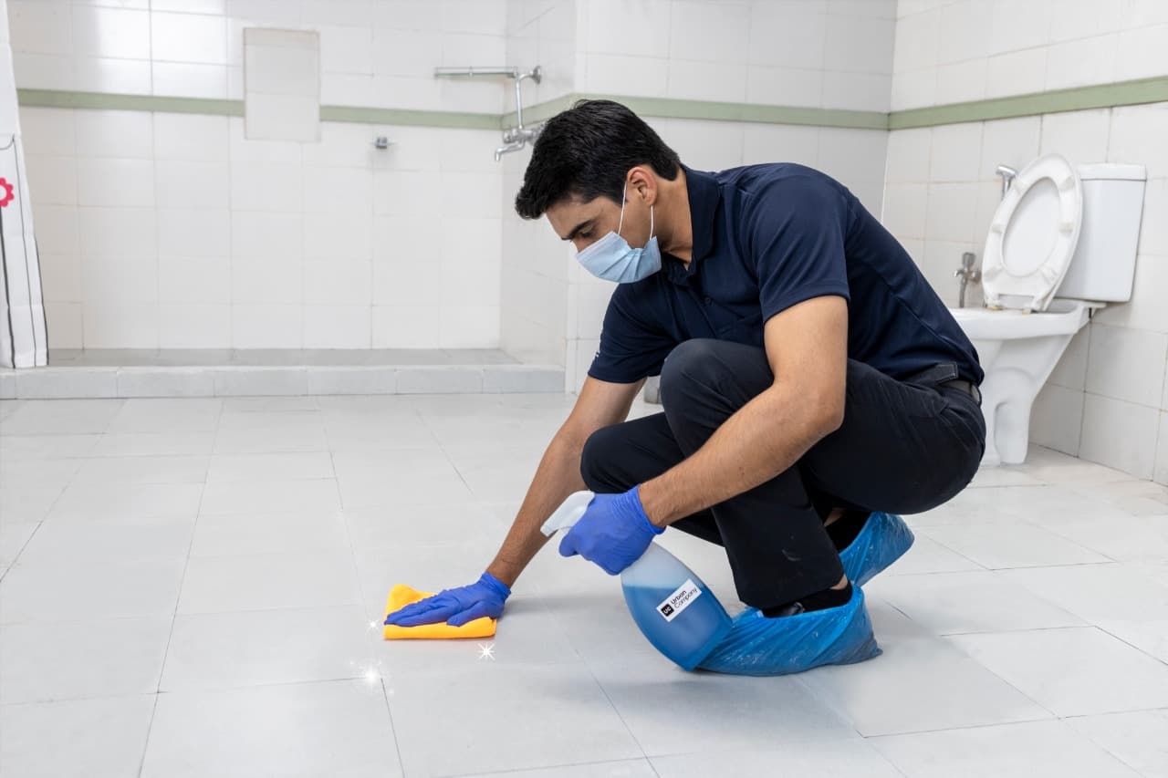 Bathroom cleaning